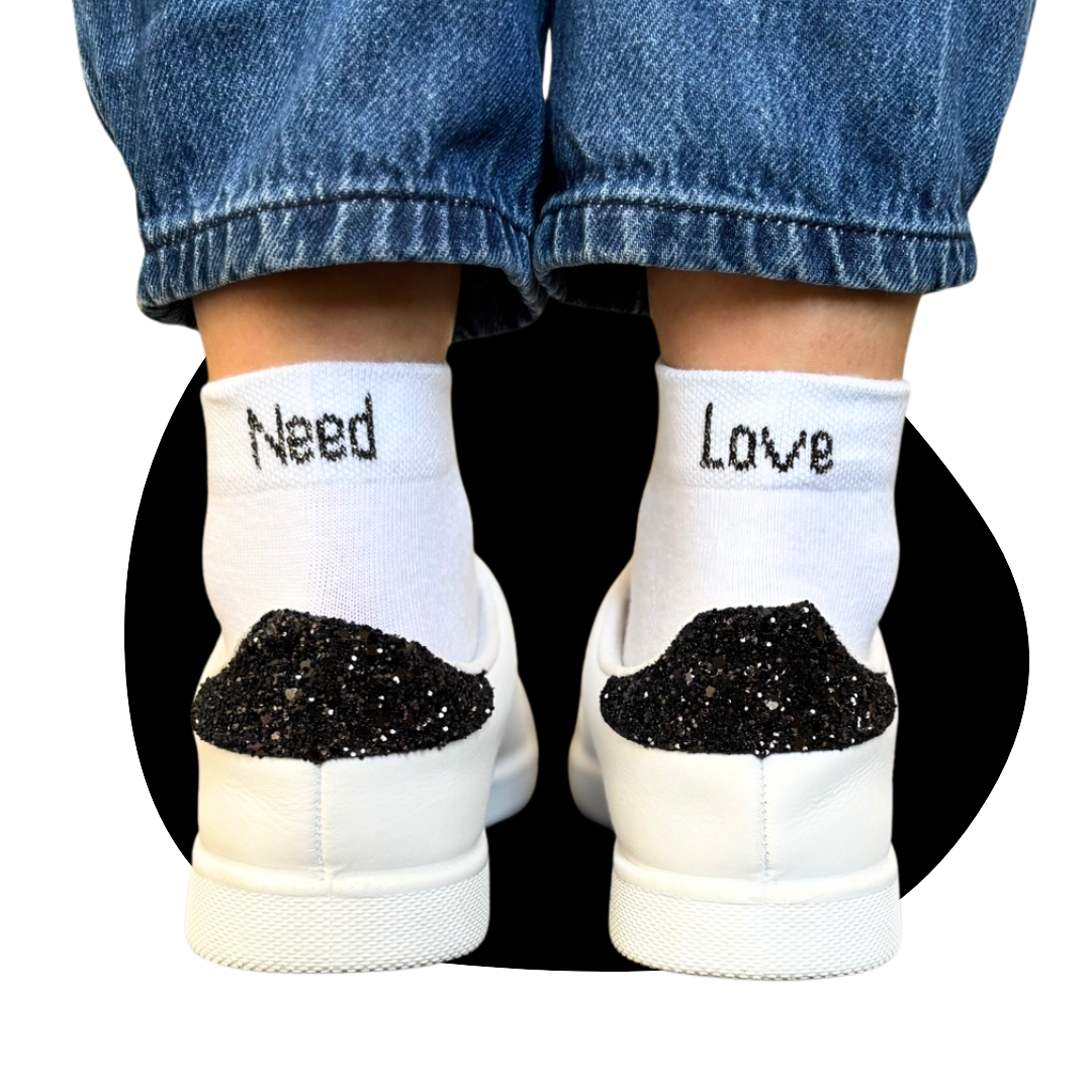 Chaussettes Need Love